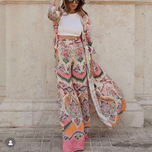 ZARA WOMAN NWT SS22 PINK PALAZZO PRINTED PANTS WITH BELT